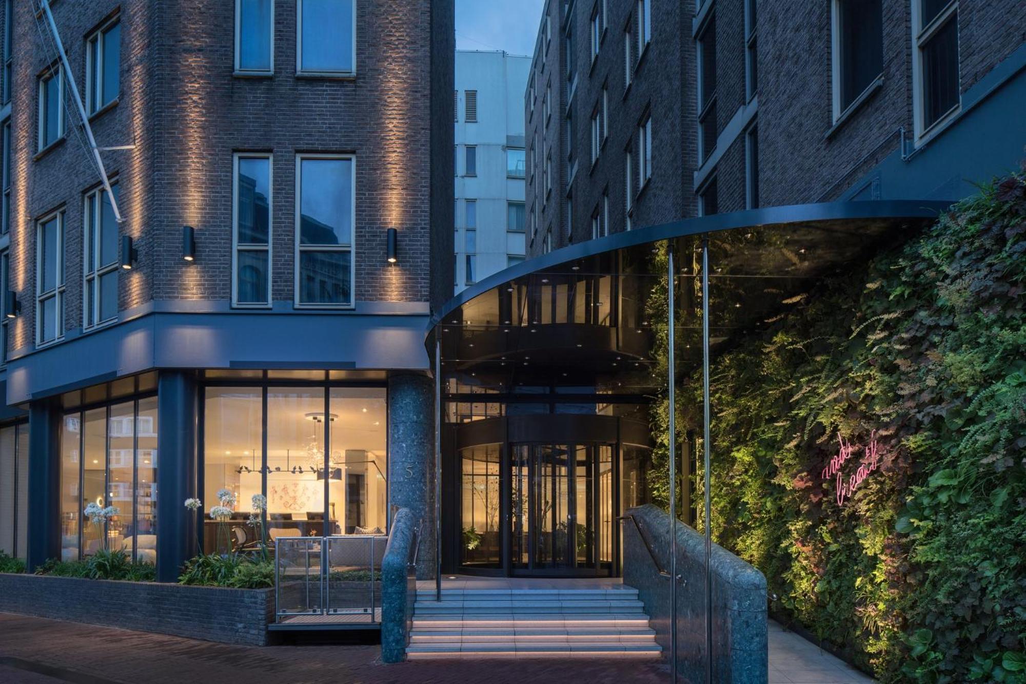 Kimpton De Witt Amsterdam, An Ihg Hotel Esterno foto Entrance to the hotel